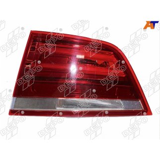 Фонарь задний правый фото