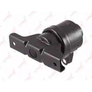 Опора двигателя LYNXauto ME1082 фото