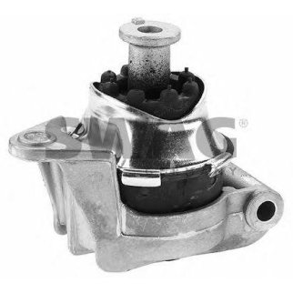 Опора двигателя SWAG 40 13 0067 фото