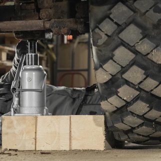 Домкрат гидравлический бутылочный, 20 т, h подъема 244-449 мм MATRIX 50778 MATRIX 50778 фото 1