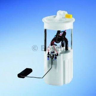 Насос топливный VOLVO S40 (04-12) BOSCH фото