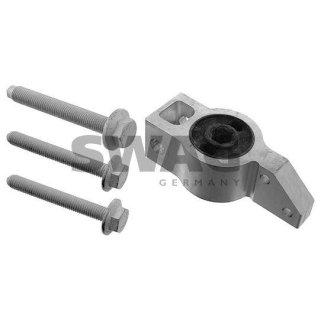 Сайлентблок передний подвески SWAG 30 94 5892 фото