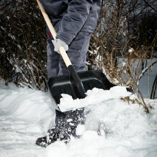 Лопата снеговая пластиковая 360х405х1550мм деревянный черенок СИБРТЕХ фото 7